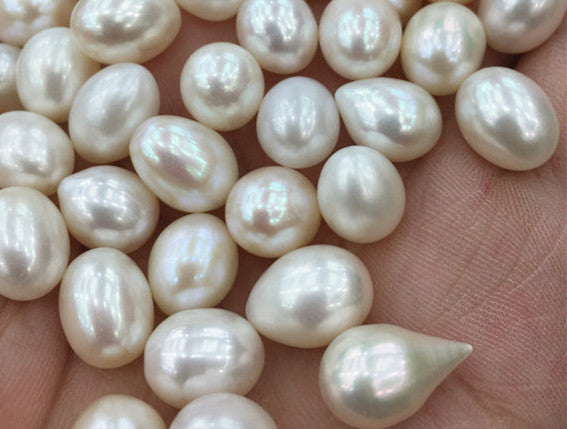 MoniPearl Rice Pearl 1 piece,9.5-10.5mmX10-12mm,AAA,High luster,Big Rice pearls,large hole,1.3mm,2.5mm, around 34pcs,rice pearl,loose pearl beads,high luster,LR10-3A-4