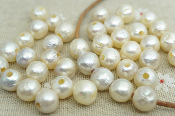 MoniPearl 10pcs loose pearl, near round pearl ,Edison Pearl ,Gray pearl, White pearl ,cultivated pearls,keshi pearl,round pearl